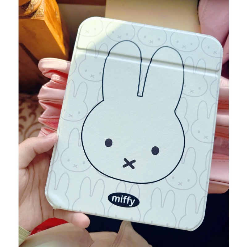 Specchio per il Trucco Miffy B - Home Goods Bathroom Mirrors recensione e prezzo