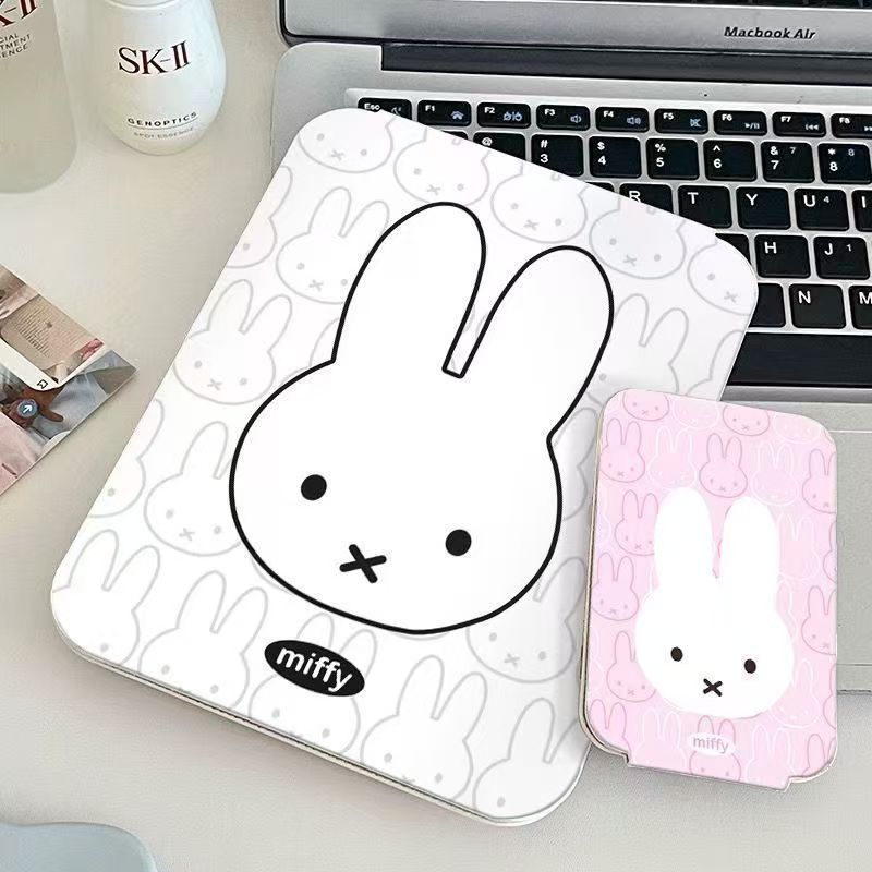 Specchio per il Trucco Miffy B - Home Goods Bathroom Mirrors recensione e prezzo