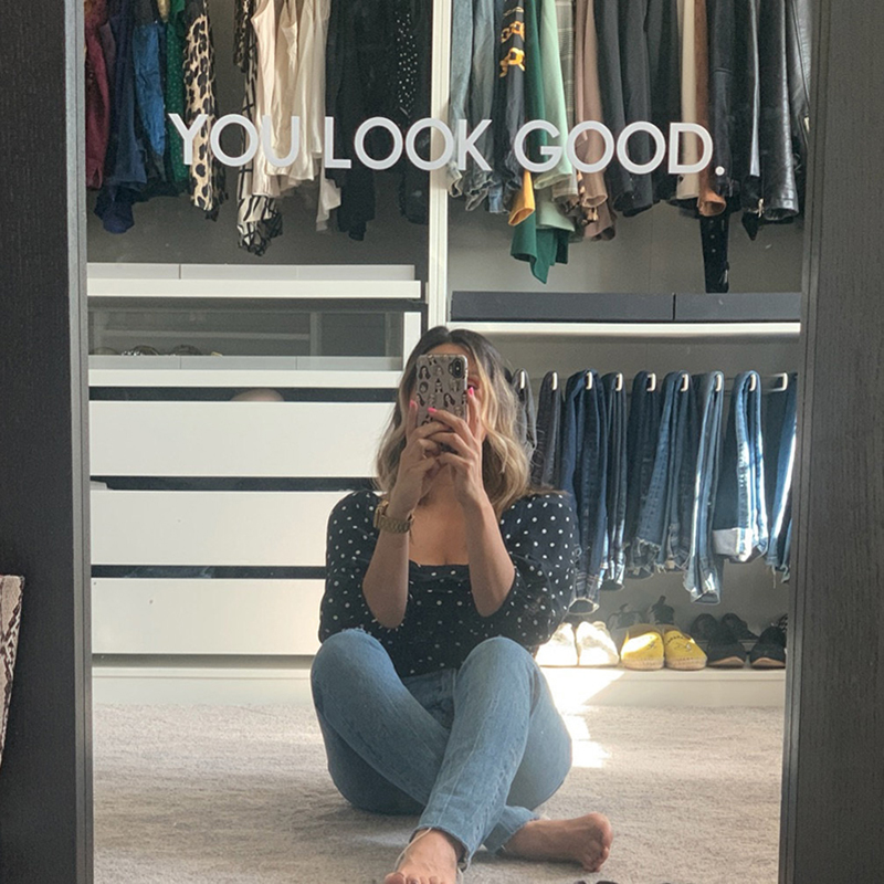 You Look Good Mirror Wall Stic - Home Goods Bathroom Mirrors recensione e prezzo