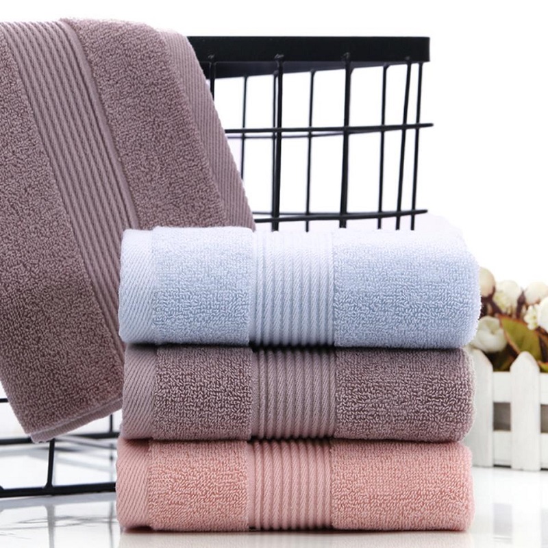 Asciugamani quadrati in cotone - Zara Home Bathroom recensione e prezzo